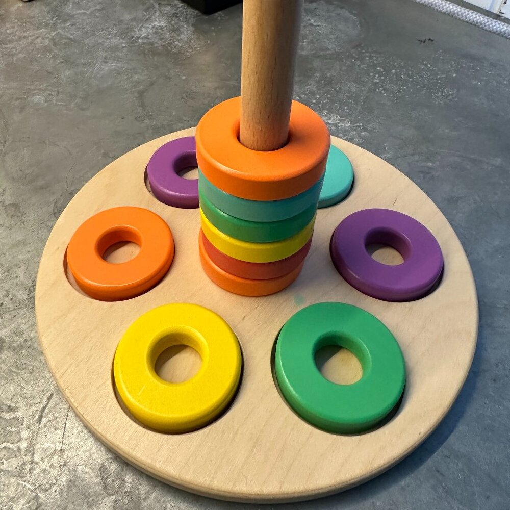 Lovevery Flexible Wooden Stacker